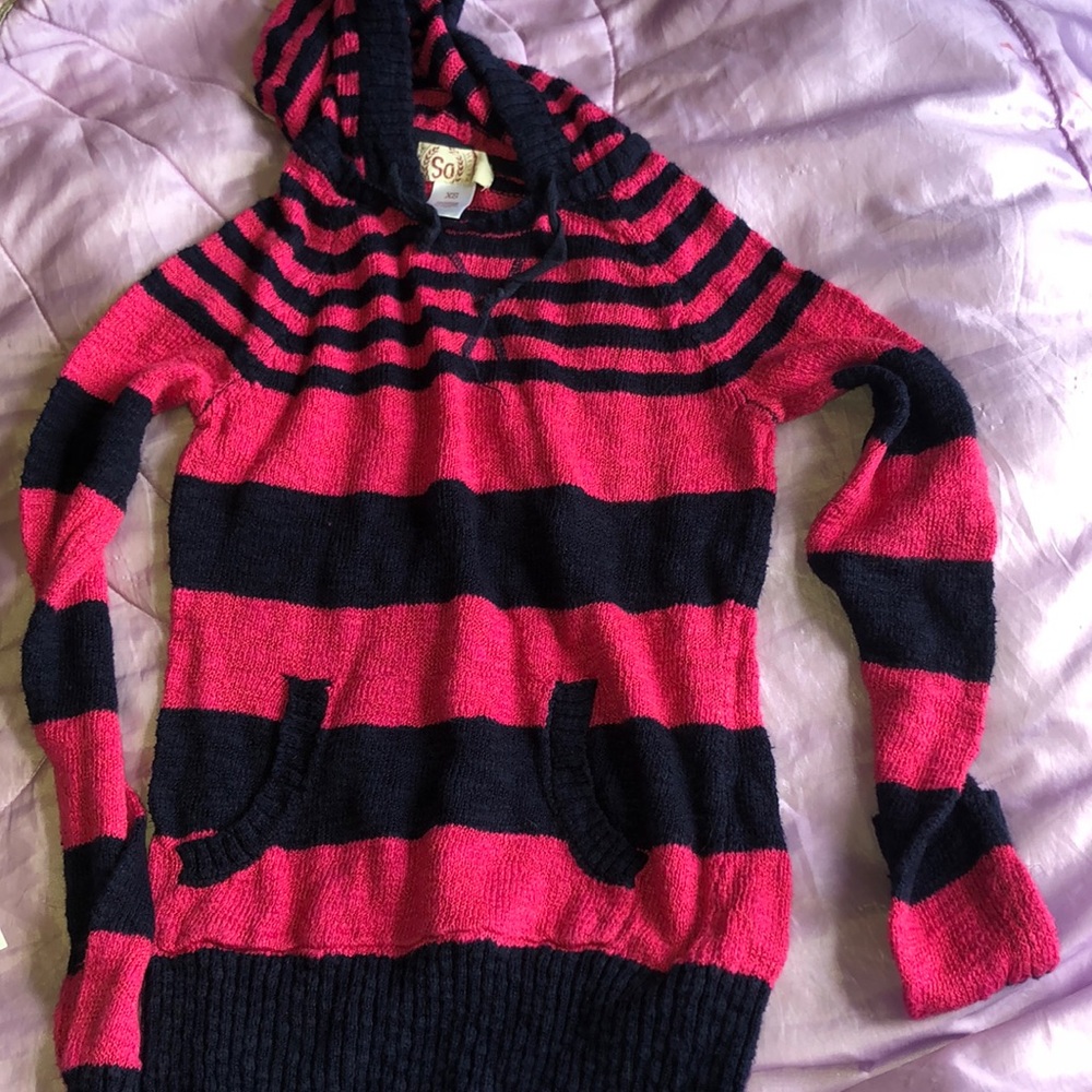 pull over sweatshirt